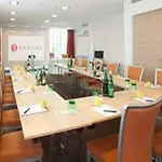 H+ Hotel 4*