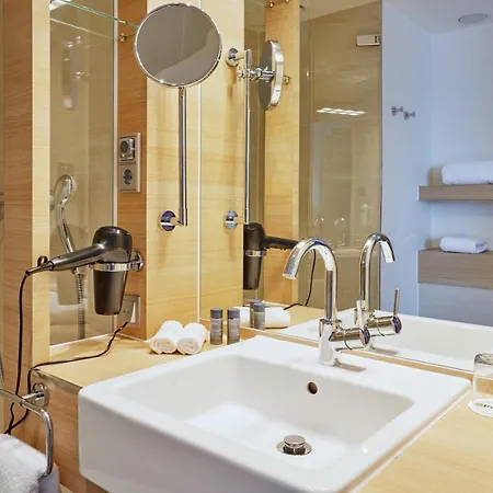 Salzburg-hauptbahnhof Hotel