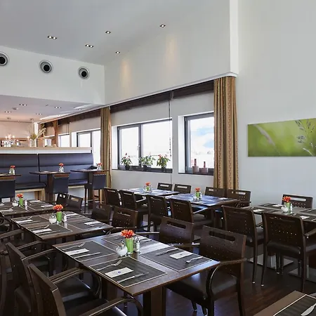 H+ Hotel 4*